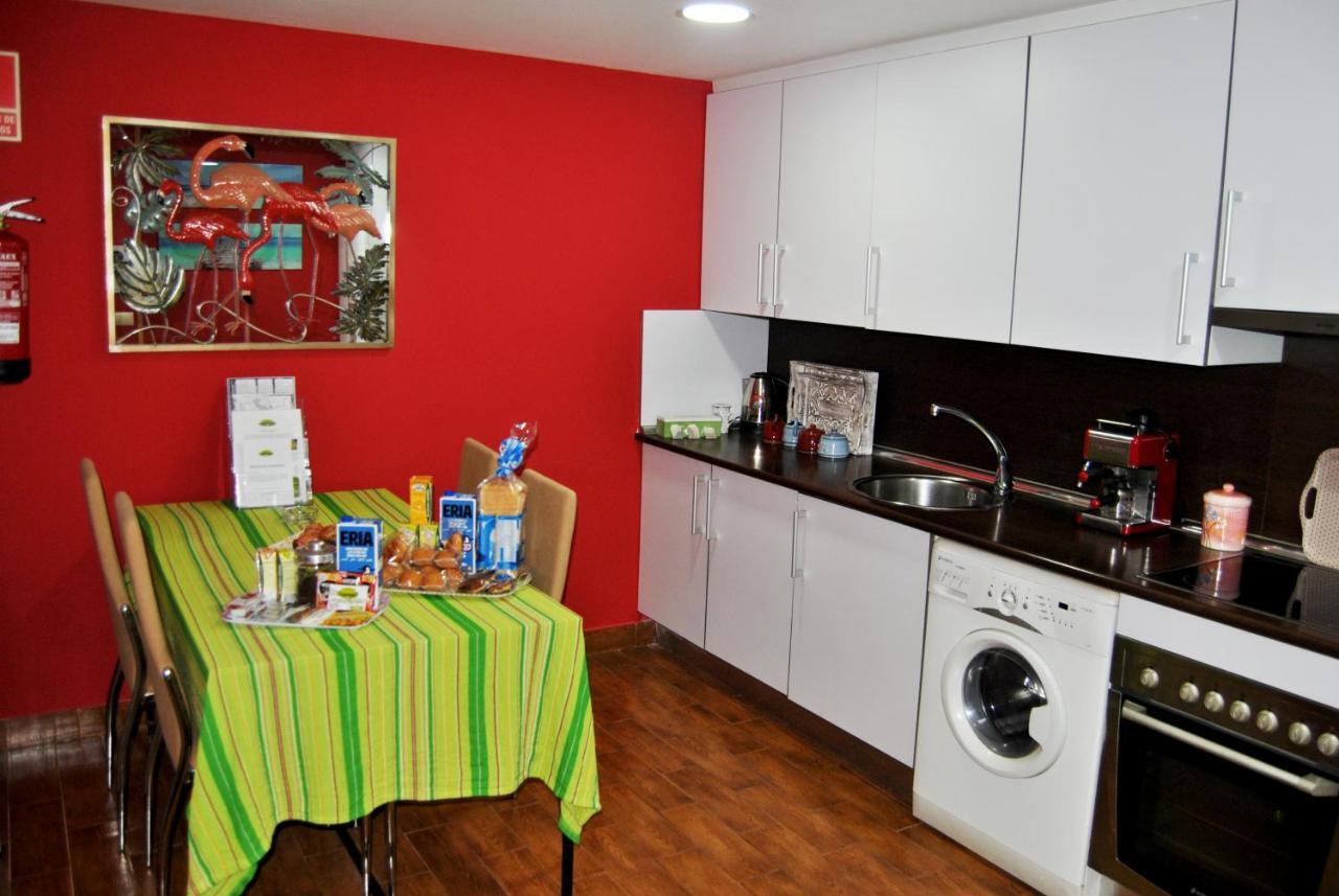 Apartamentos Deluxe Con Jacuzzi O Chimenea Love For Two Collado Mediano Exterior foto